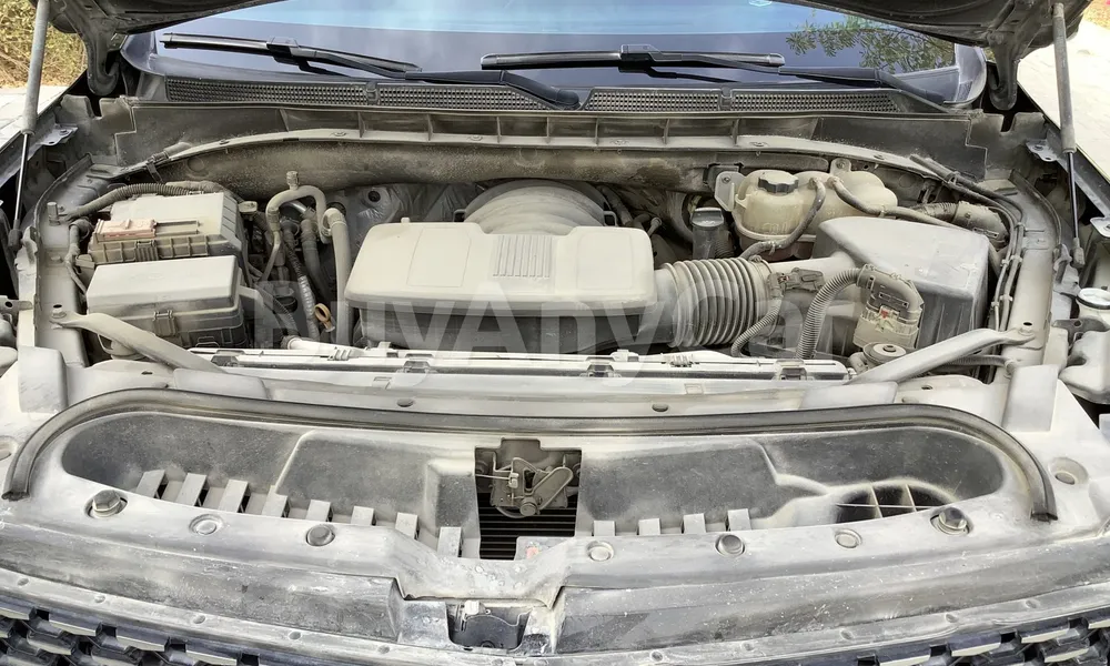 Vehicle photo 5