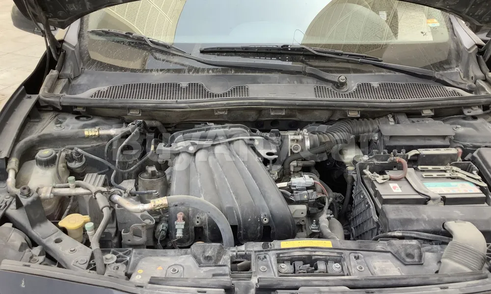 Vehicle photo 5