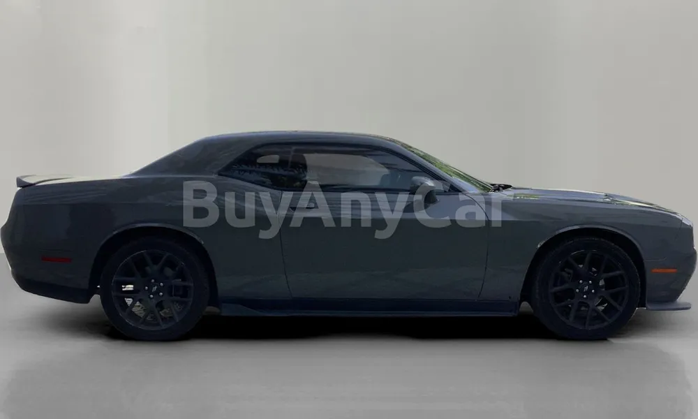 Vehicle photo 3