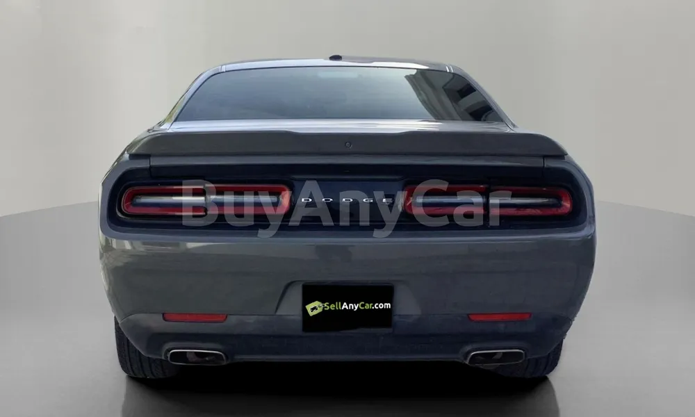Vehicle photo 2