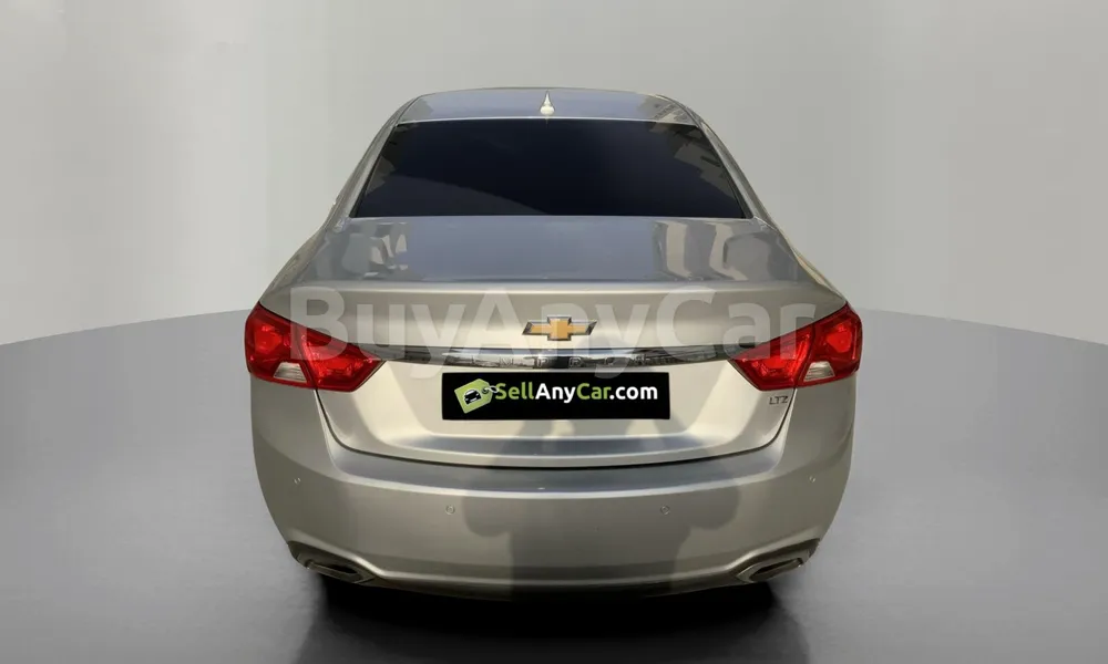 Vehicle photo 2