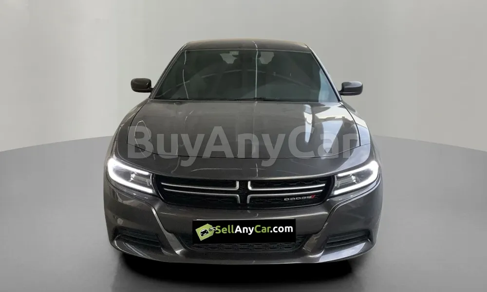 Vehicle photo 2