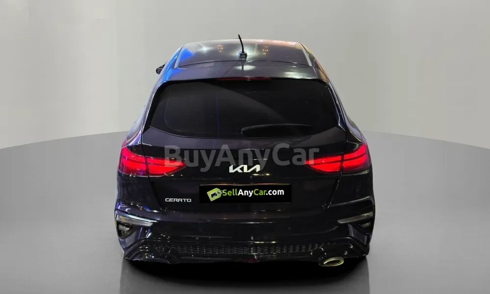 Vehicle photo 2