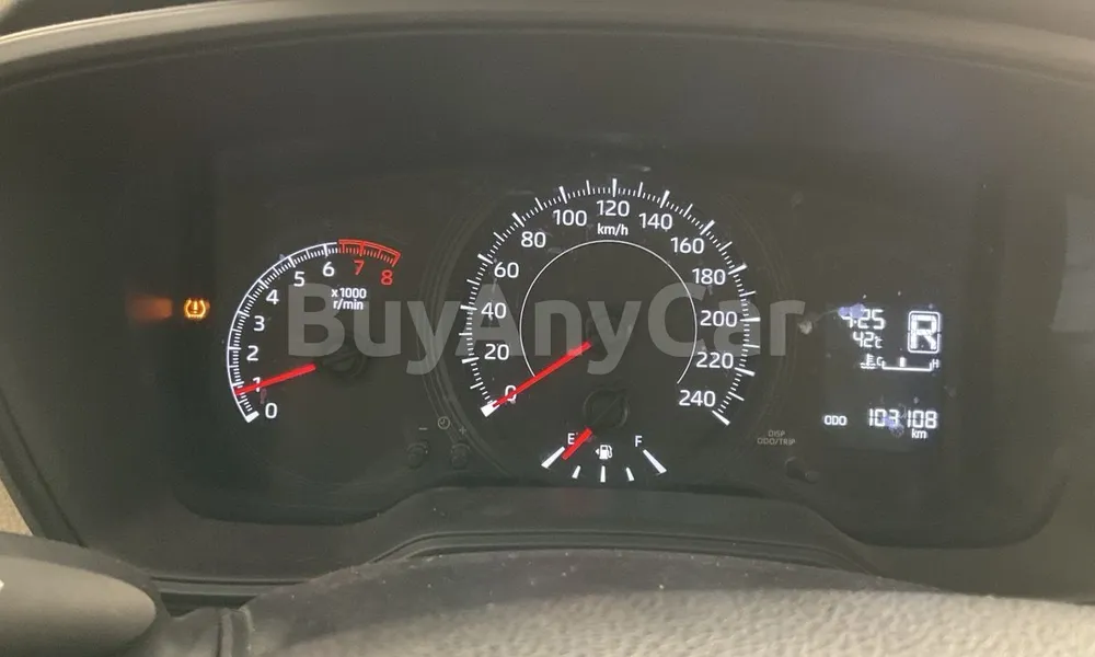 Vehicle photo 7