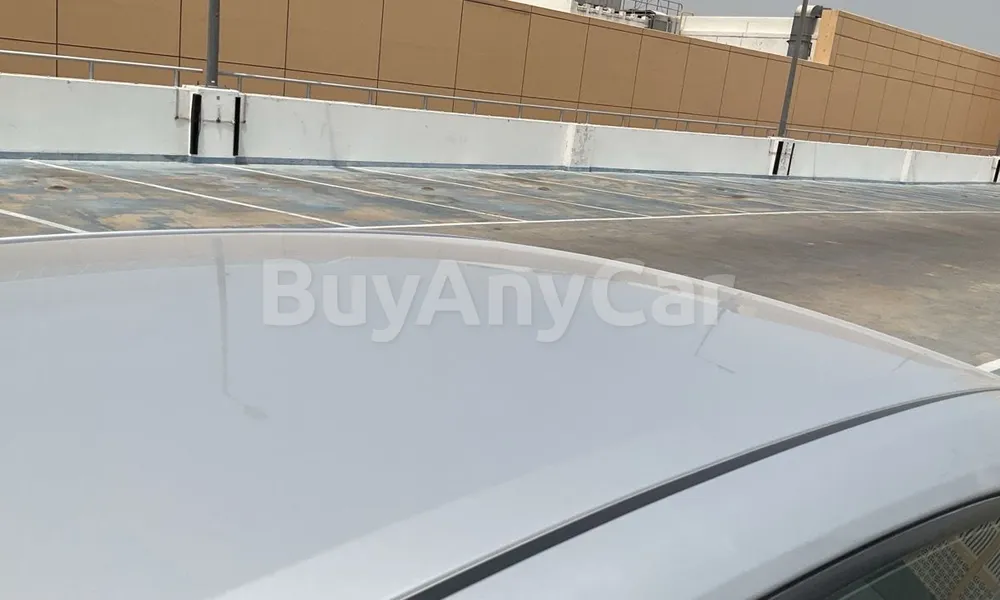 Vehicle photo 5