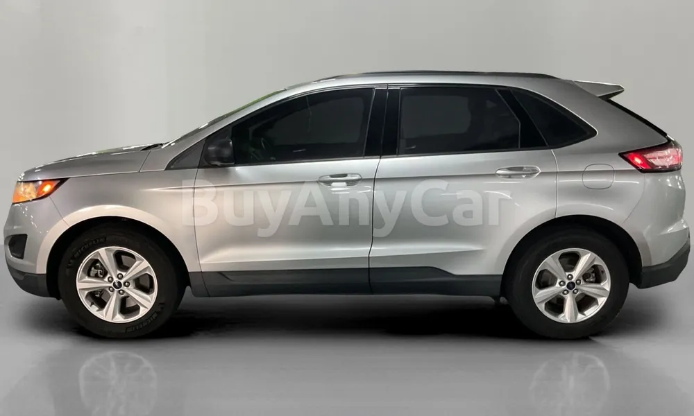 Vehicle photo 4