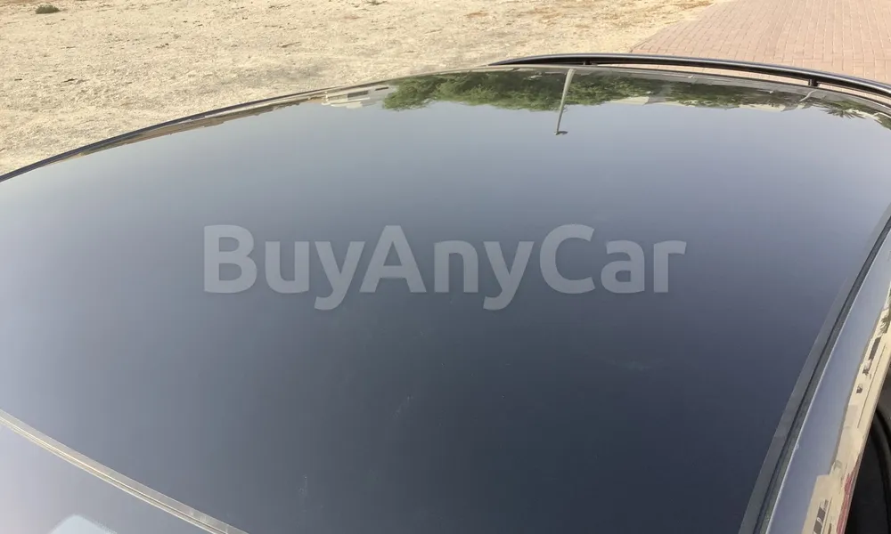 Vehicle photo 5