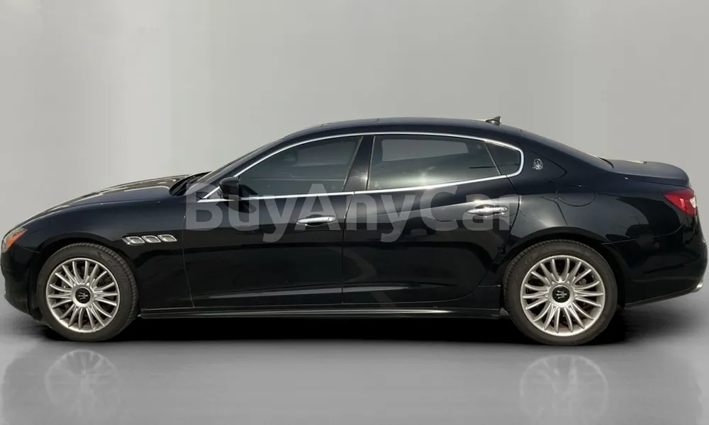 Vehicle photo 4