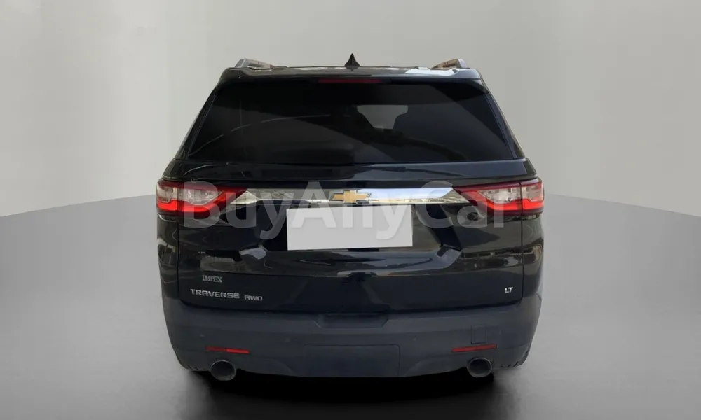 Vehicle photo 4