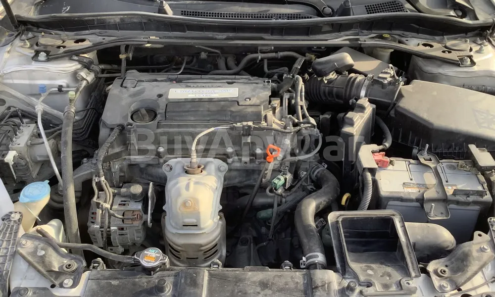 Vehicle photo 6