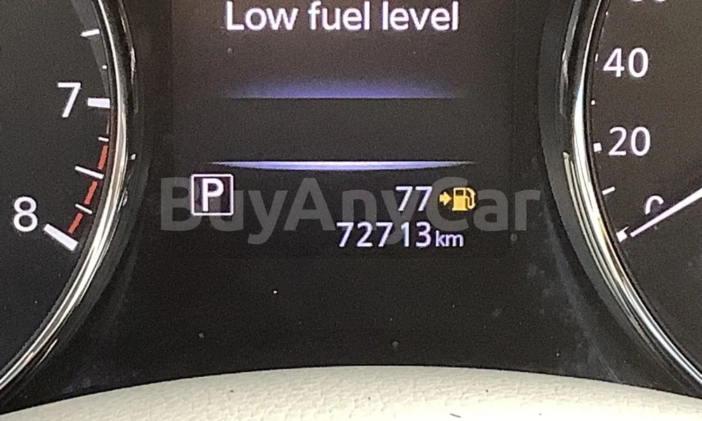 Vehicle photo 6