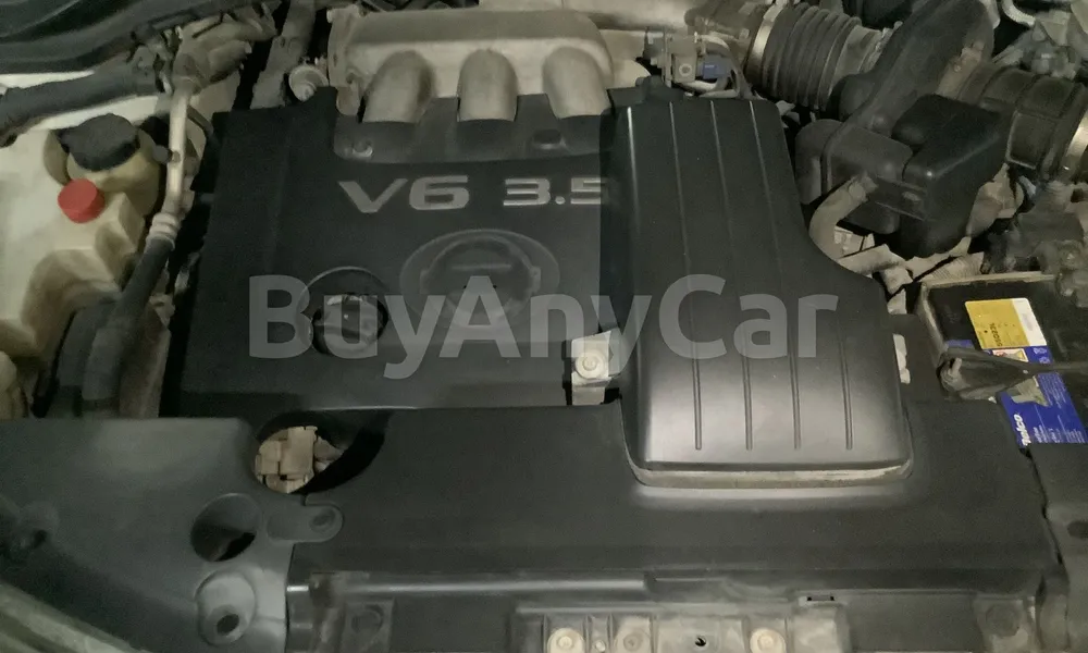 Vehicle photo 9