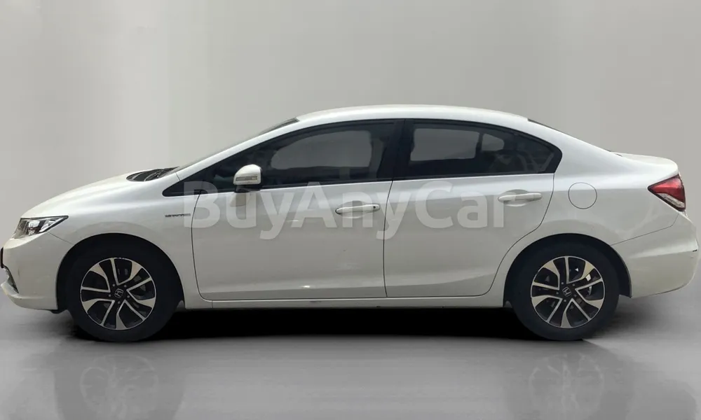 Vehicle photo 4