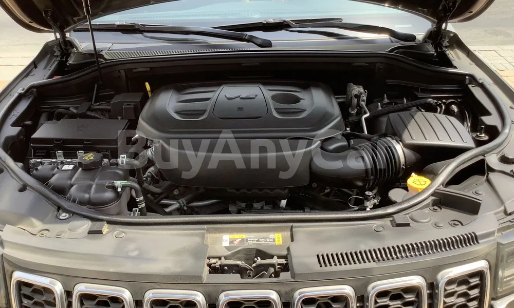 Vehicle photo 7