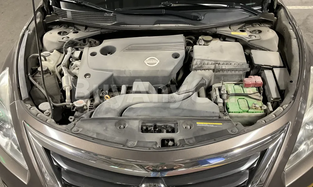 Vehicle photo 6