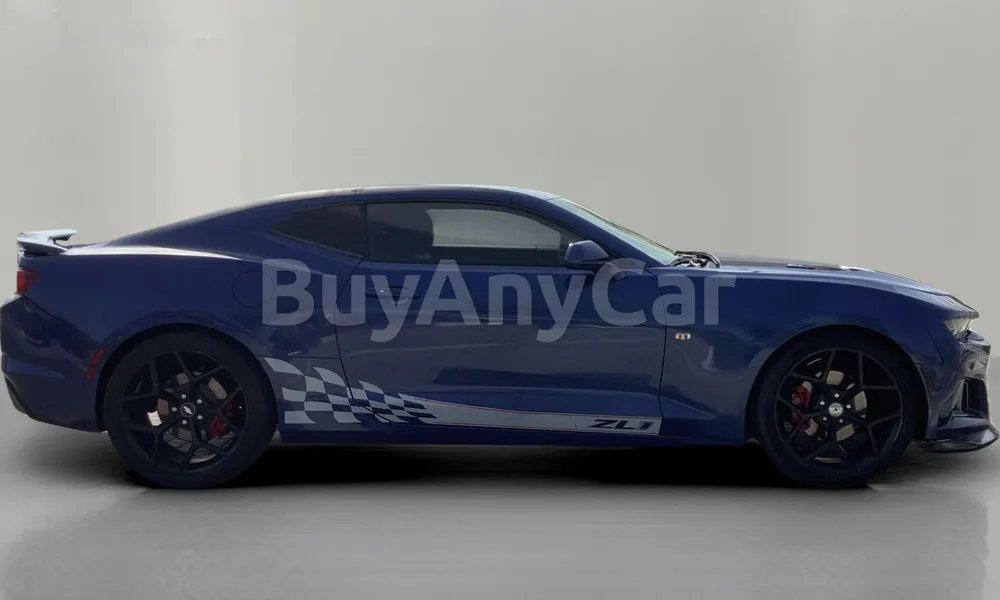Vehicle photo 3