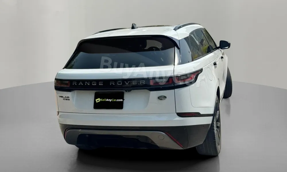 Vehicle photo 2