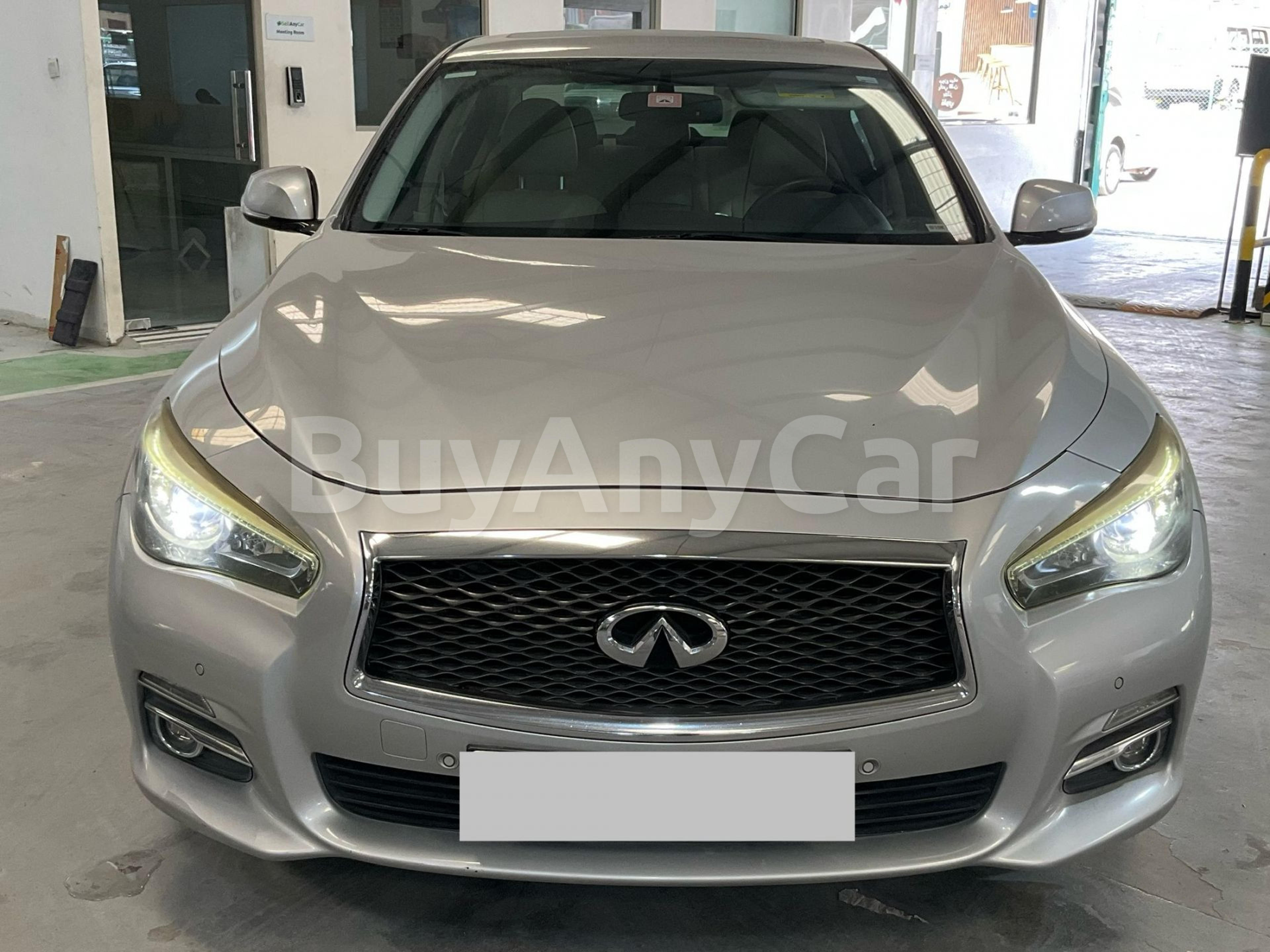 Infiniti Q50 2016