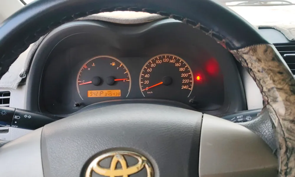 Vehicle photo 7