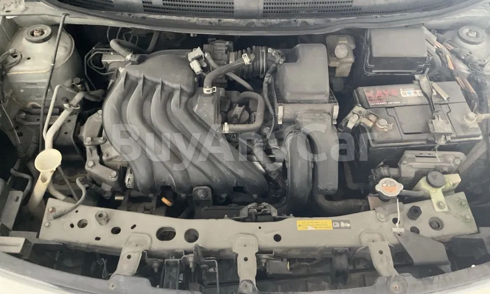 Vehicle photo 6