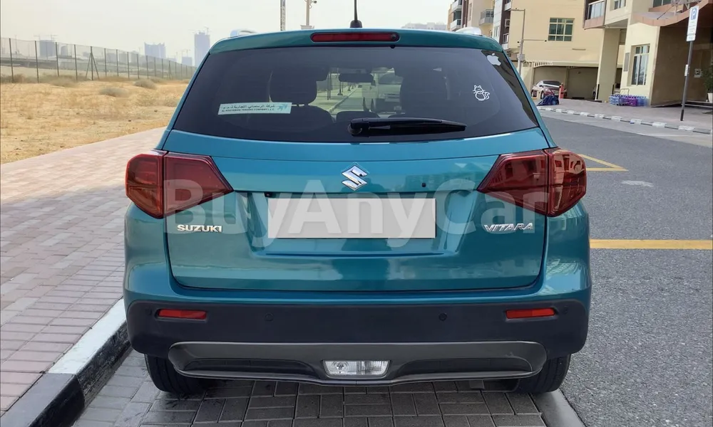 Vehicle photo 2