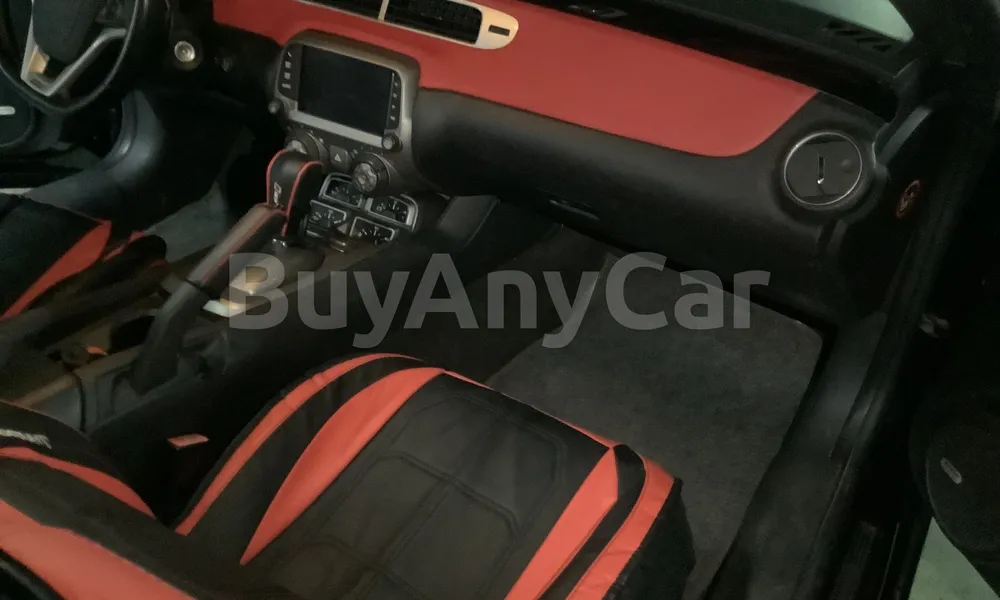 Vehicle photo 8