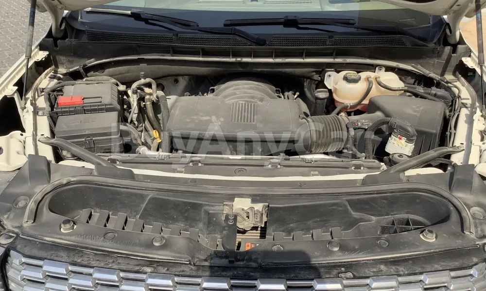 Vehicle photo 6