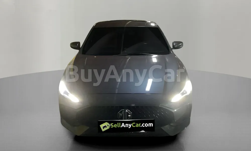 Vehicle photo 1