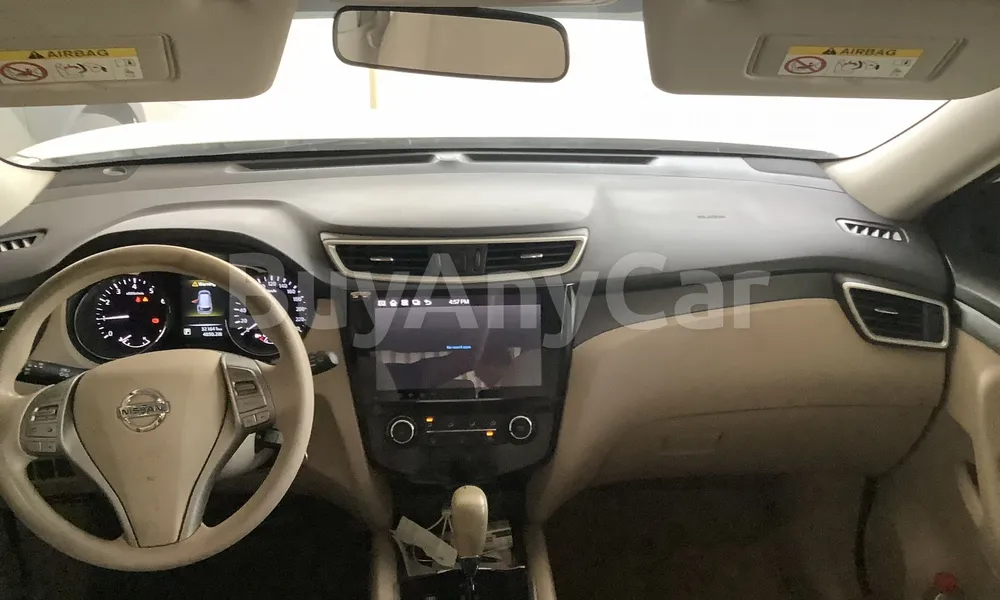 Vehicle photo 8