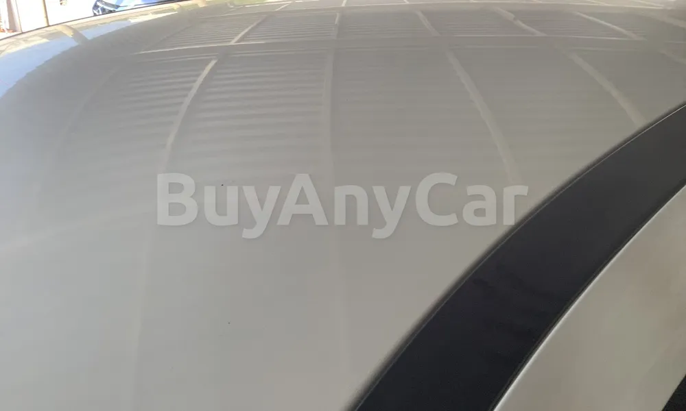 Vehicle photo 5