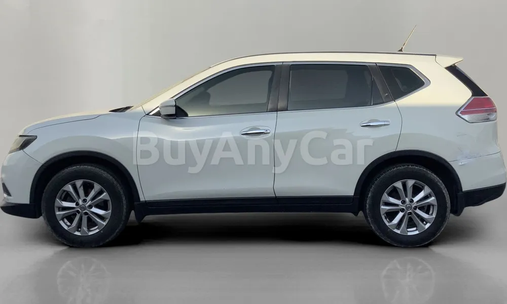 Vehicle photo 3