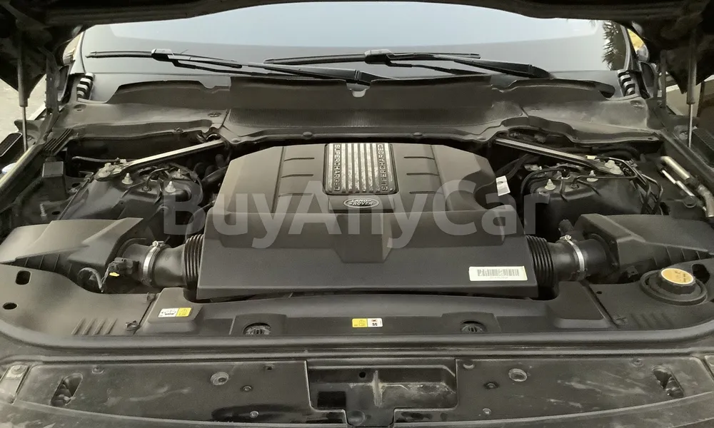 Vehicle photo 6