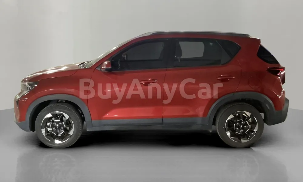 Vehicle photo 4