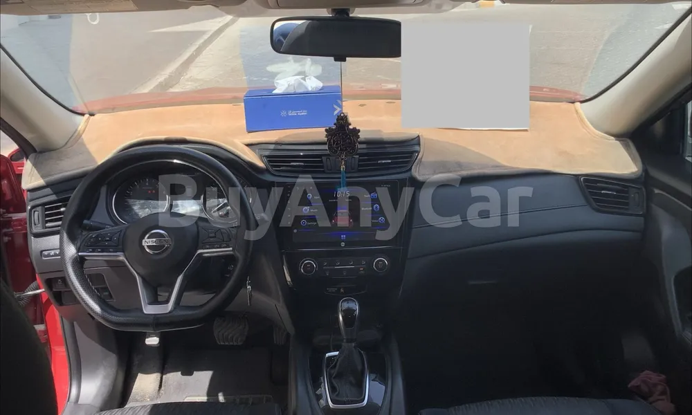 Vehicle photo 8