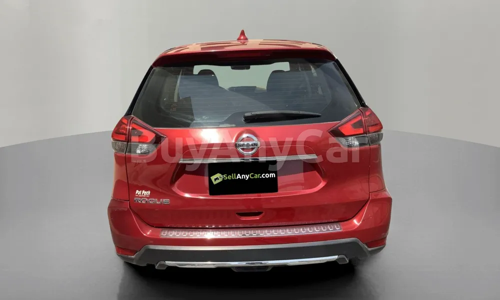 Vehicle photo 2