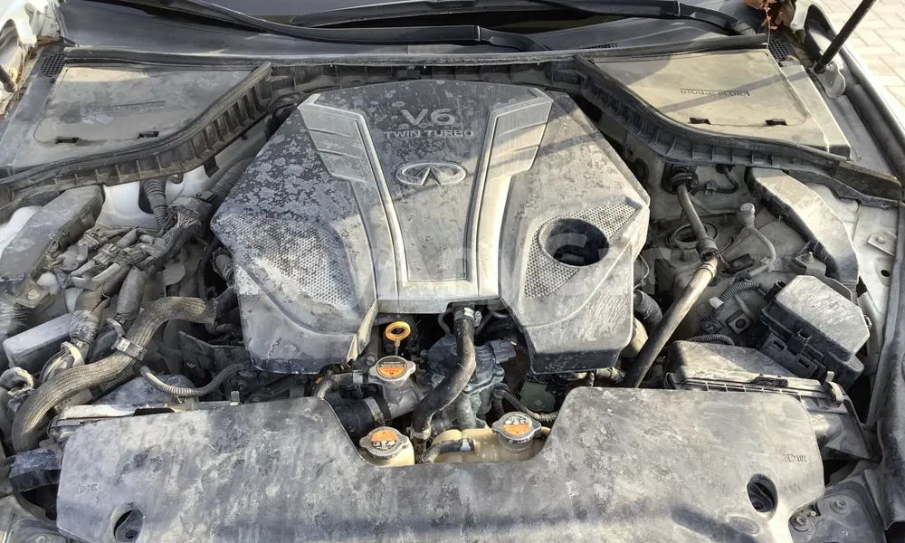 Vehicle photo 5