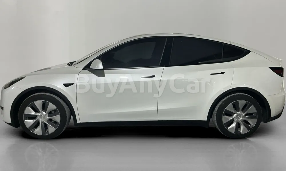 Vehicle photo 4