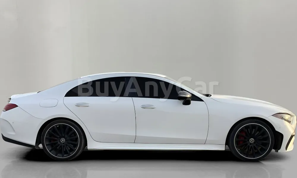 Vehicle photo 3