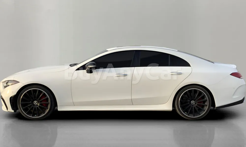Vehicle photo 4