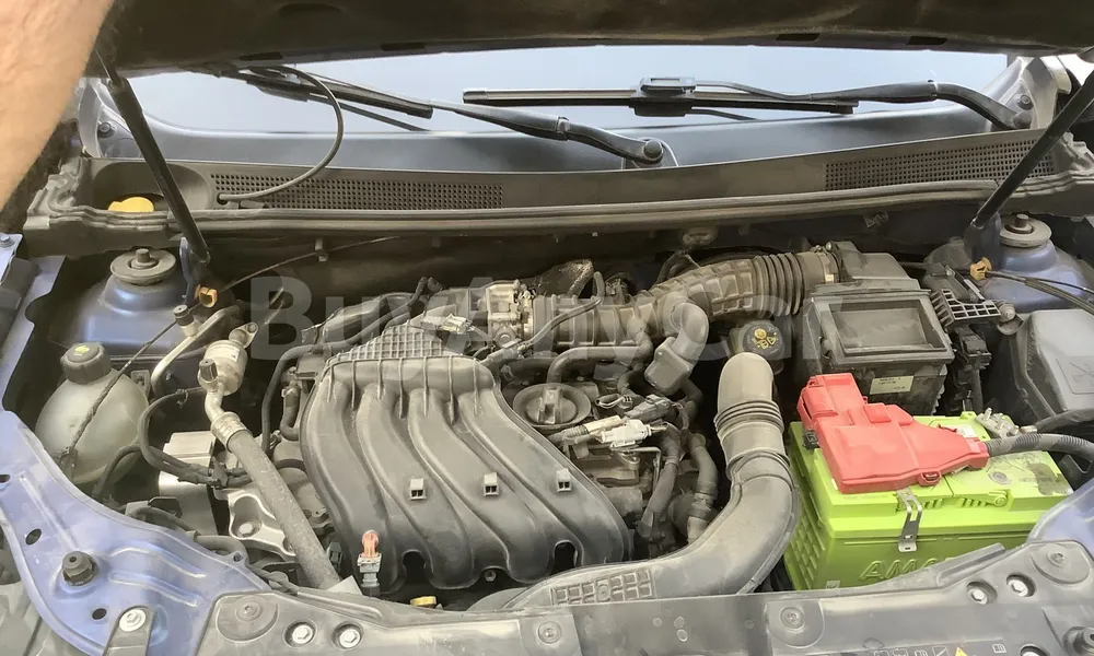 Vehicle photo 5