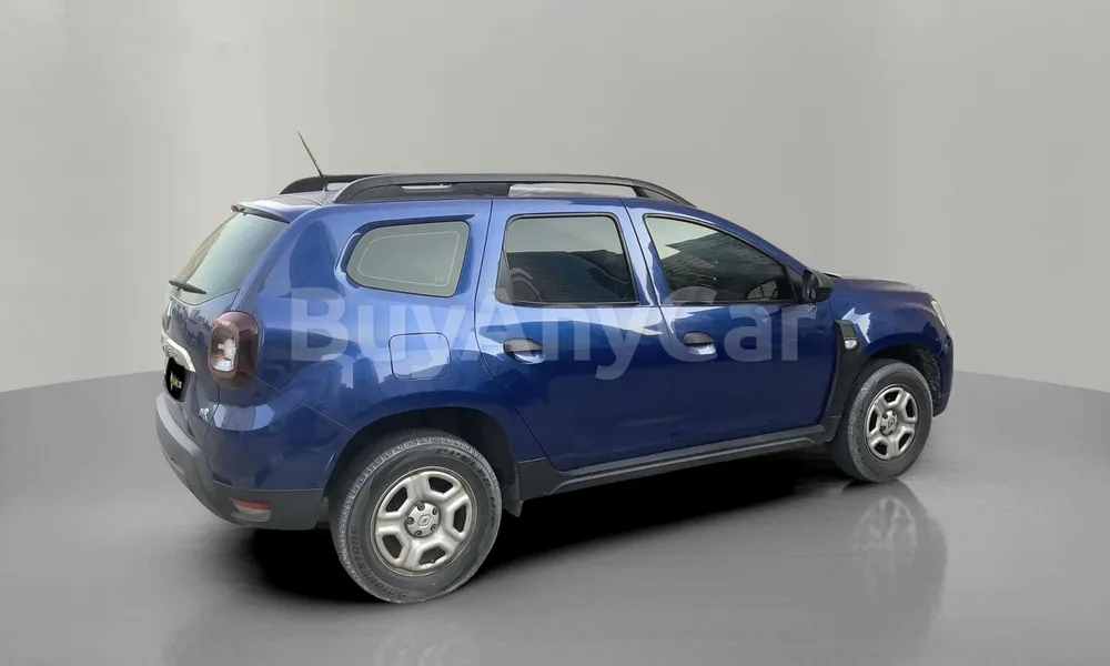 Vehicle photo 3