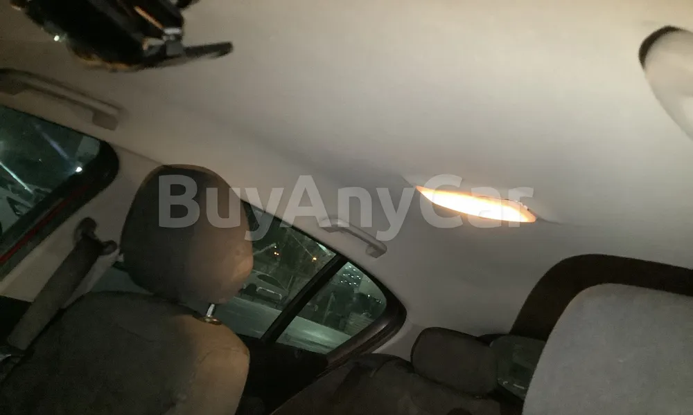 Vehicle photo 10