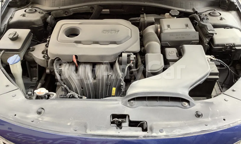 Vehicle photo 5