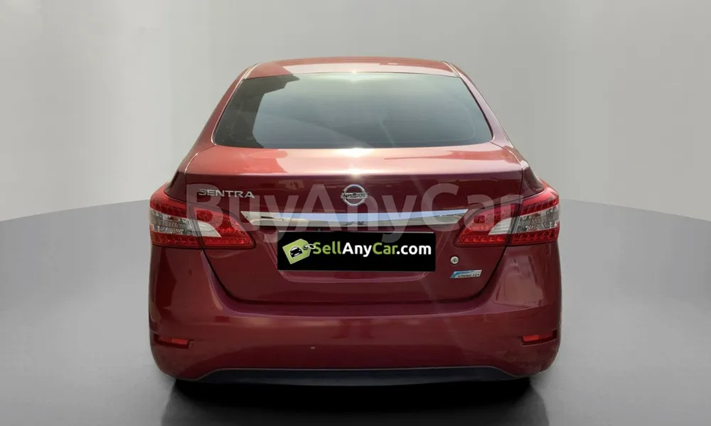 Vehicle photo 2