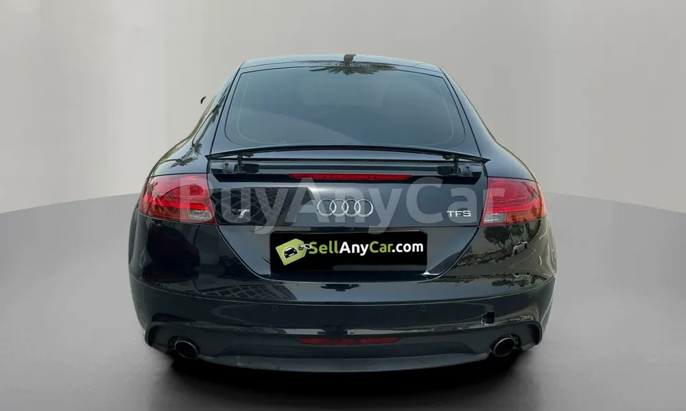 Vehicle photo 2