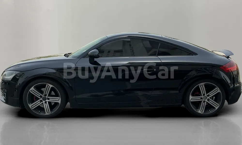 Vehicle photo 4
