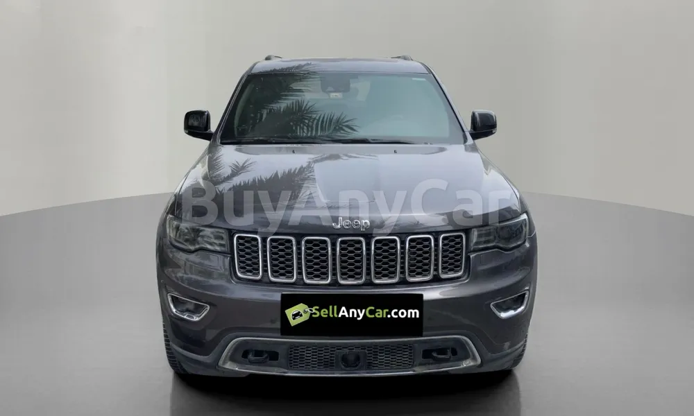 Vehicle photo 1