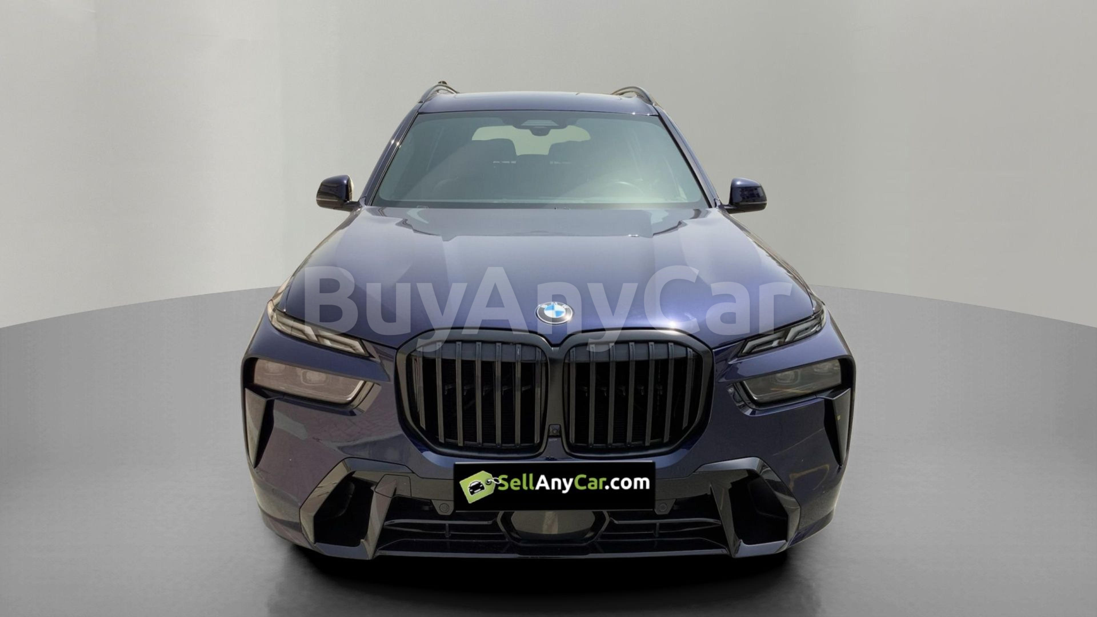 2023 BMW X7