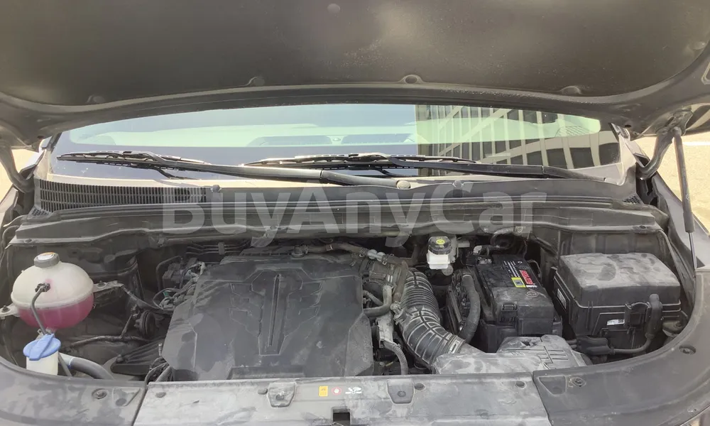 Vehicle photo 6