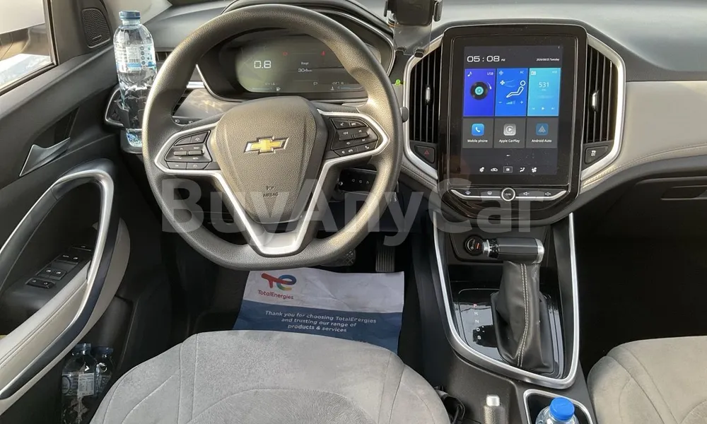 Vehicle photo 7